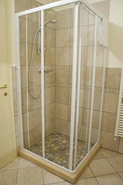 Large Double Room - Annex — B&B Anfiteatro